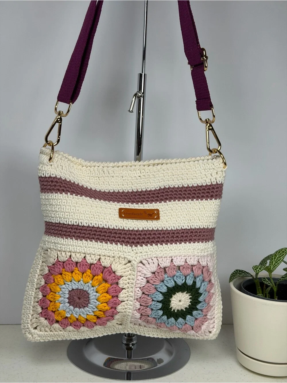 Crochet Granny Square Crossbody Bag Adjustable Strap, Zippered Lined Purse